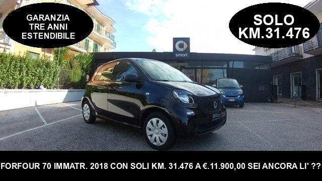 SMART ForFour Benzina 2018 usata, Caserta foto