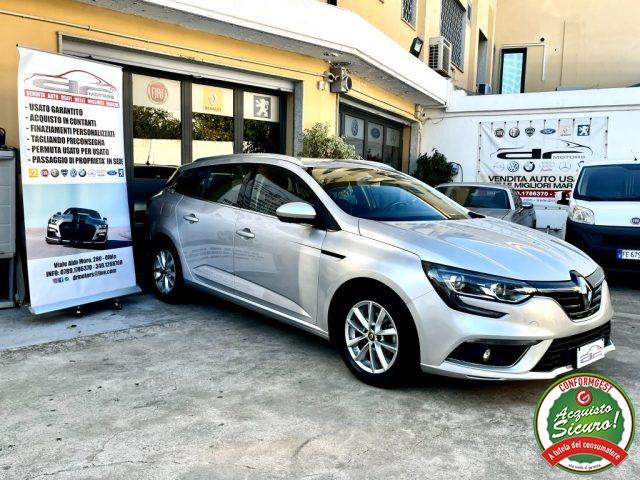 RENAULT Megane Diesel 2018 usata, Olbia-Tempio foto