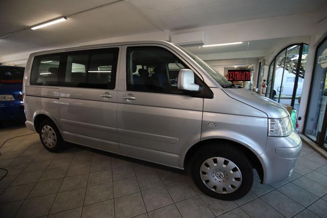 VOLKSWAGEN Multivan Diesel 2007 usata foto