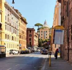 Vendita Pentavani, Roma