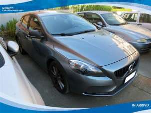 VOLVO V40 Diesel 2017 usata