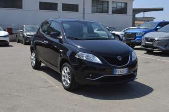 LANCIA Ypsilon Benzina/Metano 2016 usata, Latina