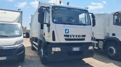 IVECO COMPATTATORE EUROCARGO  180 E 25 EURO 6 Diesel 2015 usata