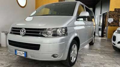 VOLKSWAGEN Multivan Diesel 2011 usata, Cuneo