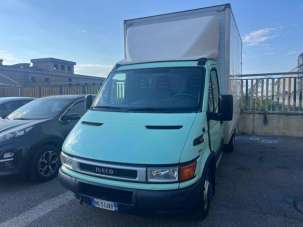 IVECO Daily Diesel 2000 usata