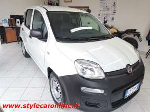 FIAT Panda Elettrica/Benzina 2024 usata, Roma