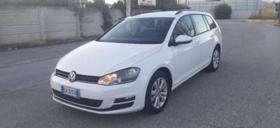 VOLKSWAGEN Golf Variant Diesel 2014 usata, Teramo