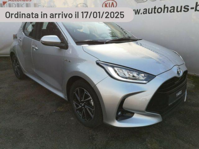 TOYOTA Yaris Elettrica/Benzina usata foto