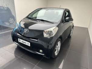 TOYOTA iQ Benzina 2010 usata, Cuneo