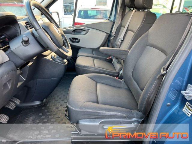 RENAULT Trafic Diesel 2019 usata, Modena foto