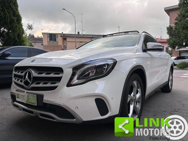 MERCEDES-BENZ GLA 200 Diesel 2019 usata foto