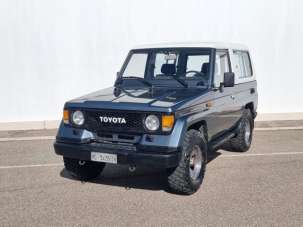 TOYOTA Land Cruiser Diesel 1988 usata, Roma