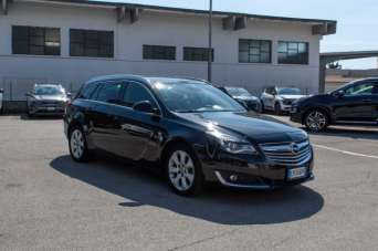 OPEL Insignia Diesel 2014 usata, Latina