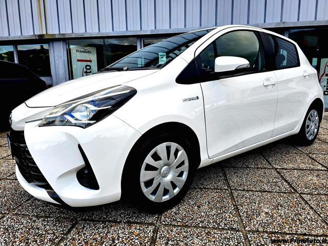 TOYOTA Yaris Elettrica/Benzina 2018 usata, Perugia foto