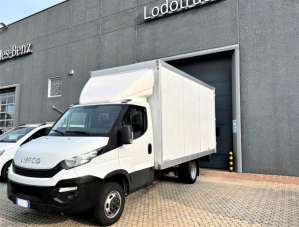 IVECO Daily Diesel 2018 usata