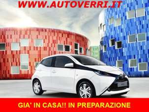 TOYOTA Aygo Benzina 2015 usata, Como