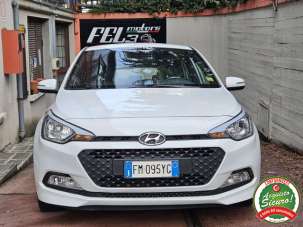 HYUNDAI i20 Benzina 2017 usata, Milano