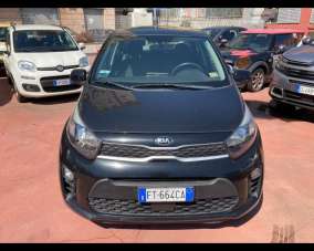 KIA Picanto Benzina 2017 usata