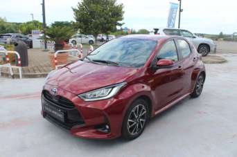 TOYOTA Yaris Elettrica/Benzina 2021 usata