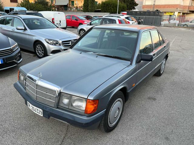 MERCEDES-BENZ 190 Benzina 1989 usata, Pistoia foto