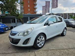 OPEL Corsa Benzina/GPL 2011 usata