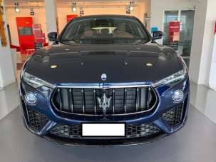 MASERATI Levante Elettrica/Benzina 2022 usata