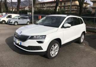 SKODA Karoq Benzina 2021 usata