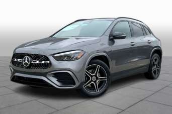 MERCEDES-BENZ GLA 180 Elettrica/Benzina usata