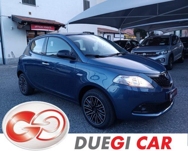 LANCIA Ypsilon Elettrica/Benzina 2023 usata, Varese foto