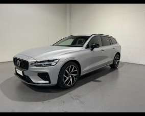 VOLVO V60 Elettrica/Benzina 2022 usata, Treviso