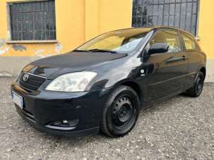 TOYOTA Corolla Benzina 2002 usata