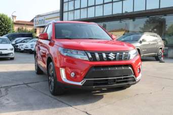 SUZUKI Vitara Elettrica/Benzina 2024 usata, Brescia