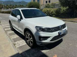 VOLKSWAGEN Touareg Diesel 2018 usata, Salerno