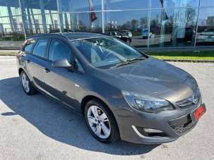 OPEL Astra Diesel 2013 usata, Cuneo