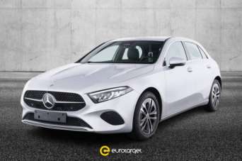 MERCEDES-BENZ A 200 Diesel 2023 usata