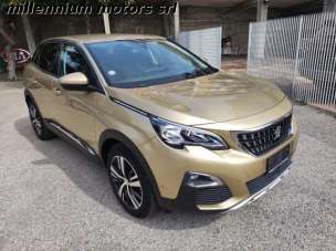 PEUGEOT 3008 Benzina 2017 usata, Latina