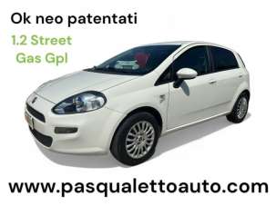 FIAT Punto Benzina 2013 usata