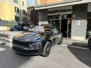 PORSCHE Macan Benzina 2024 usata, Roma