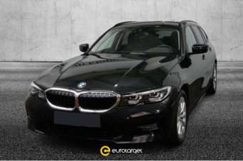 BMW 320 Elettrica/Diesel 2022 usata