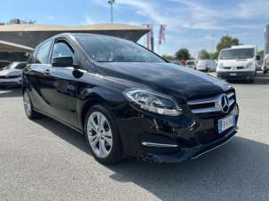 MERCEDES-BENZ B 180 Diesel 2015 usata