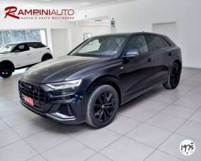 AUDI Q8 Diesel 2021 usata, Perugia