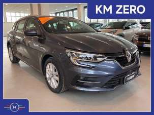 RENAULT Megane Elettrica/Benzina 2023 usata