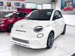 ABARTH 500e Elettrica 2024 usata, Sondrio