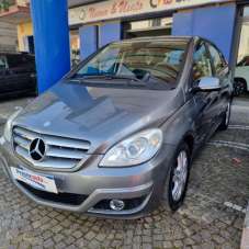 MERCEDES-BENZ B 180 Benzina 2010 usata, Caserta