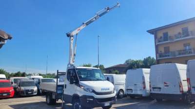 IVECO Daily Diesel 2019 usata, Pavia