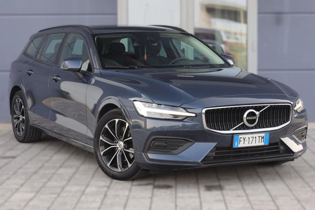 VOLVO V60 Diesel 2019 usata, Piacenza foto