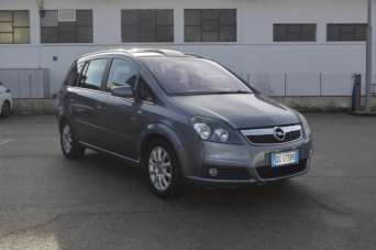 OPEL Zafira Diesel 2007 usata, Latina