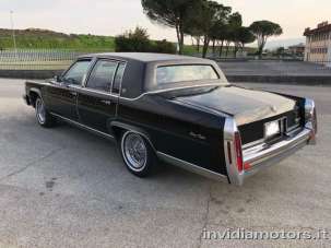 CADILLAC Fleetwood Benzina 1986 usata, Pisa