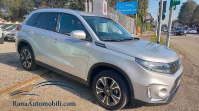 SUZUKI Vitara Elettrica/Benzina 2021 usata, Milano