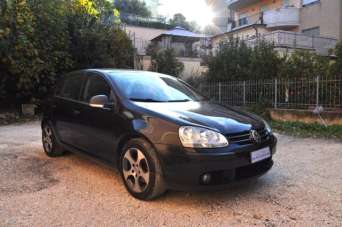 VOLKSWAGEN Golf Diesel 2008 usata